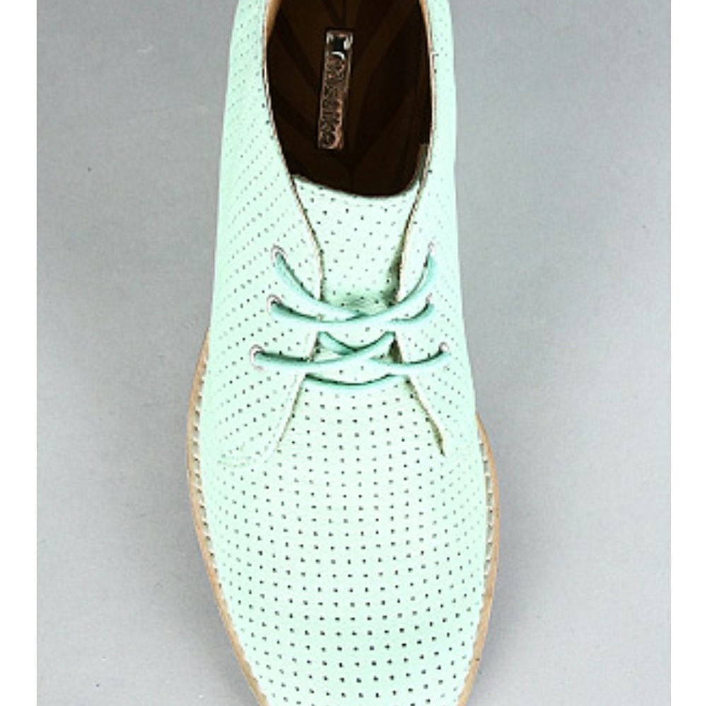 Matiko Sharon Hidden Wedge Boot in Light Brown